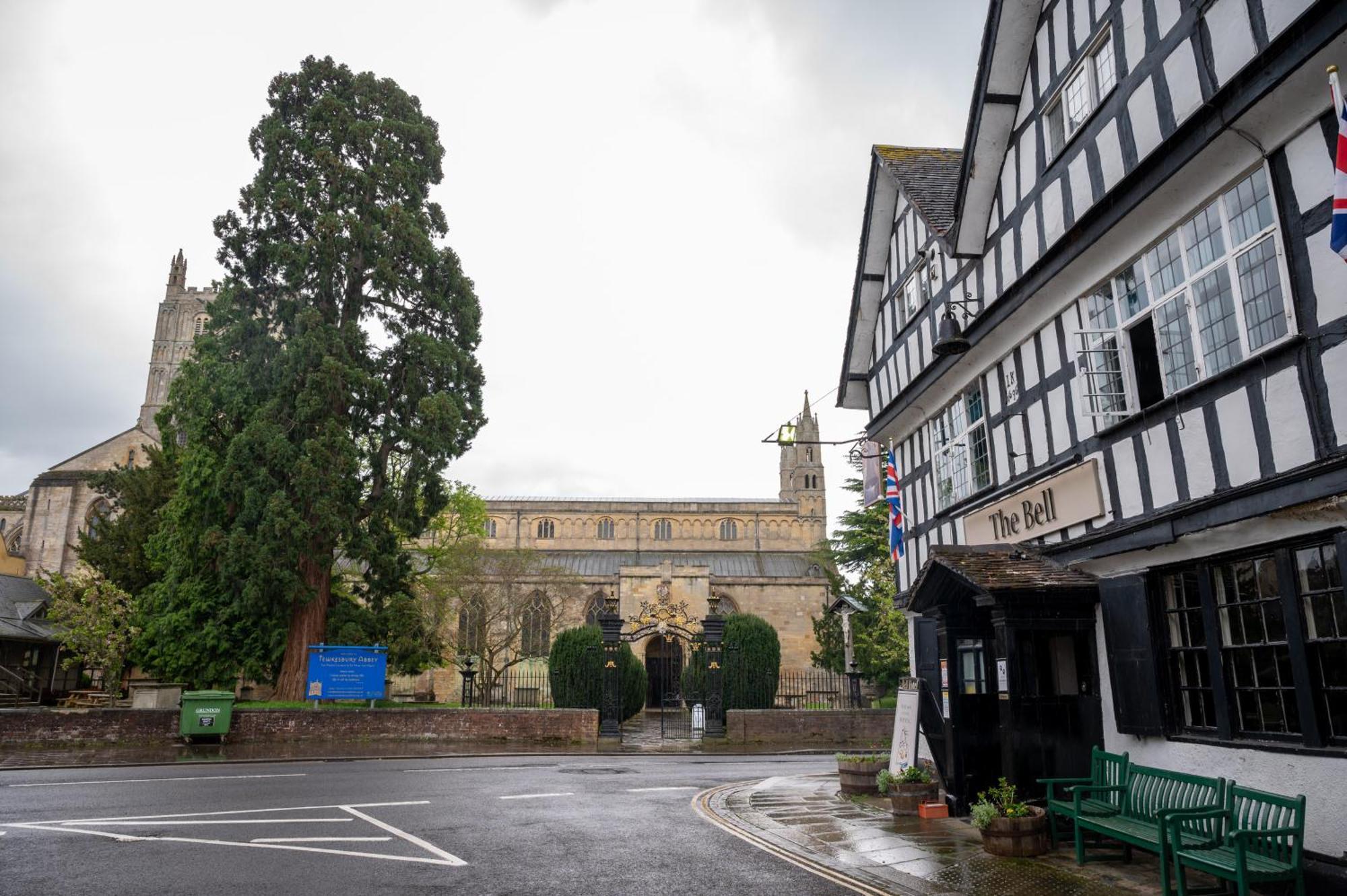 Bell Hotel By Greene King Inns Tewkesbury Kültér fotó